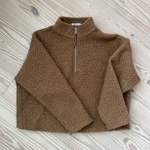 Shearling Cropped 3/4 Zip Pullover